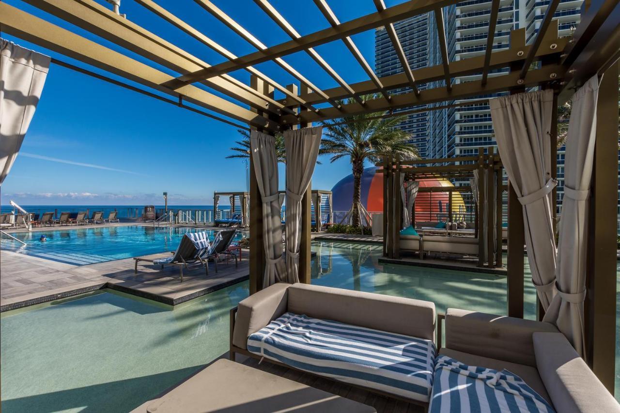 Picturesque Beachfront - Lovely 2bd And 2ba With Direct Ocean View Appartement Hollywood